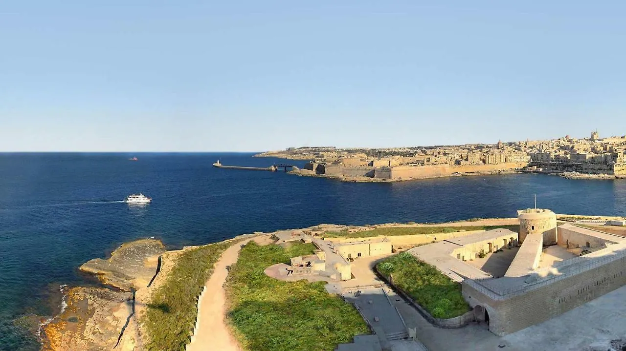 Apartment In Fort Cambridge With Pool Sliema 0*,